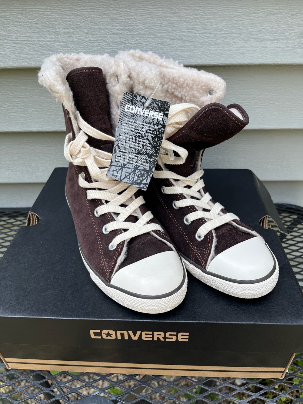 Converse Chuck Taylor Dainty XHI Mole Brown High-Top Shearling Lined Sneaker NWT